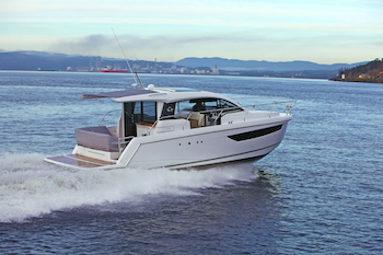 Sealine C330