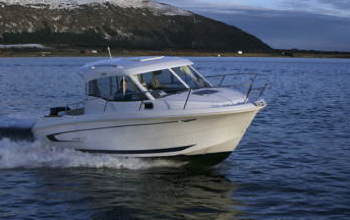 Beneteau Antares 750