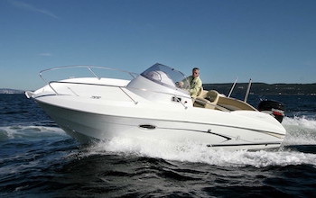 Beneteau Sun Deck 750